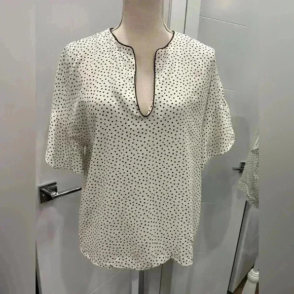 Zara polka dot top - Picture 1 of 5